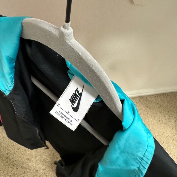 Vintage Nike jacket - Picture 2 of 2